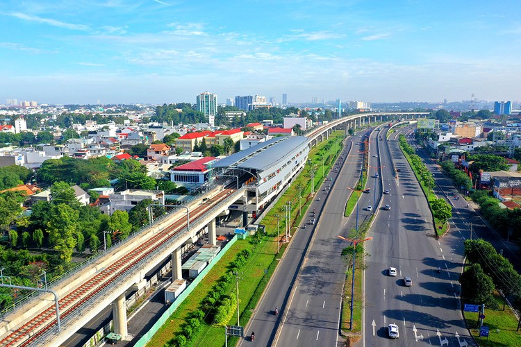 Đấu thầu dự án hạ tầng trọng điểm tại TP.HCM: Đề xuất tăng phân cấp, giảm thủ tục