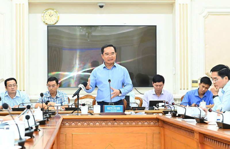 TP. Hồ Chí Minh huy động mọi nguồn lực đẩy mạnh đầu tư hạ tầng giao thông